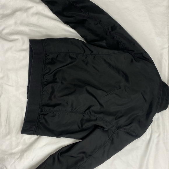 Keneth cole reaction size medium - Picture 2 of 3